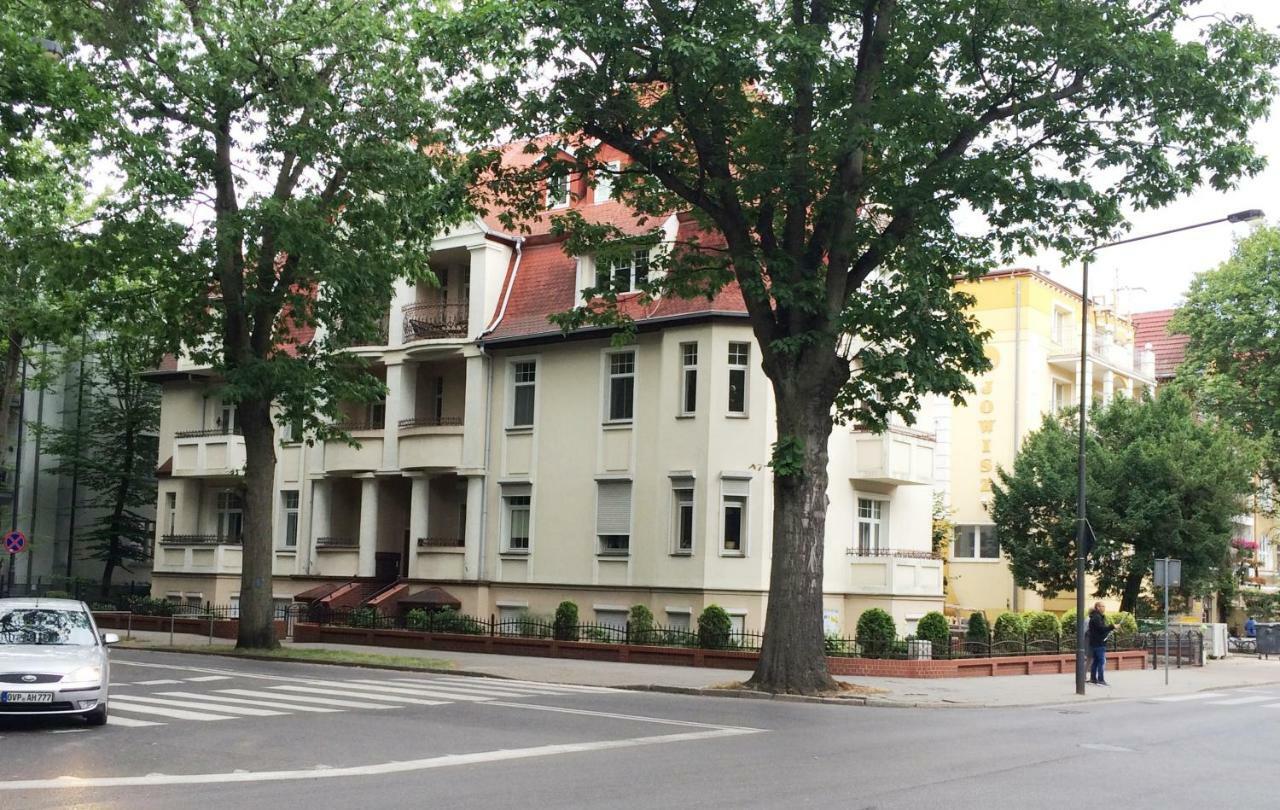 Apartament Lila Świnoujście Exteriör bild